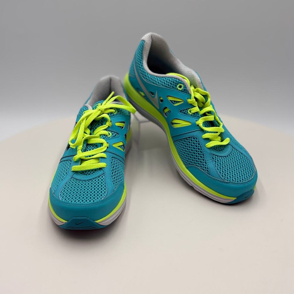 Nike Dual Fusion Lite sneakers